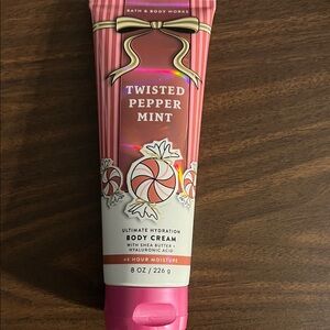 NWT Bath & Body Works Twisted Peppermint Body Cream